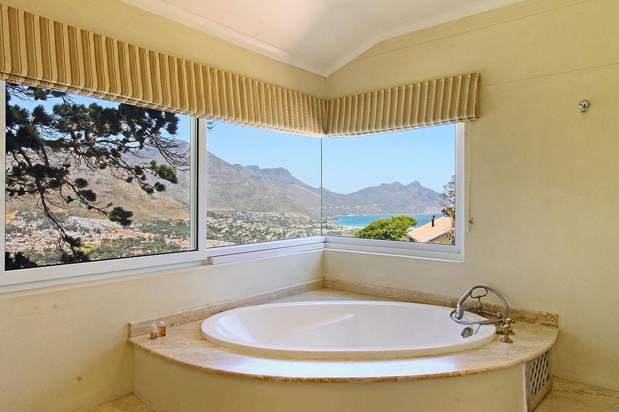 Villa Montebello Constantia Exterior photo